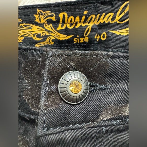 NWOT Desigual Black and Olive Velvet Floral Straight Pants - Picture 4 of 8